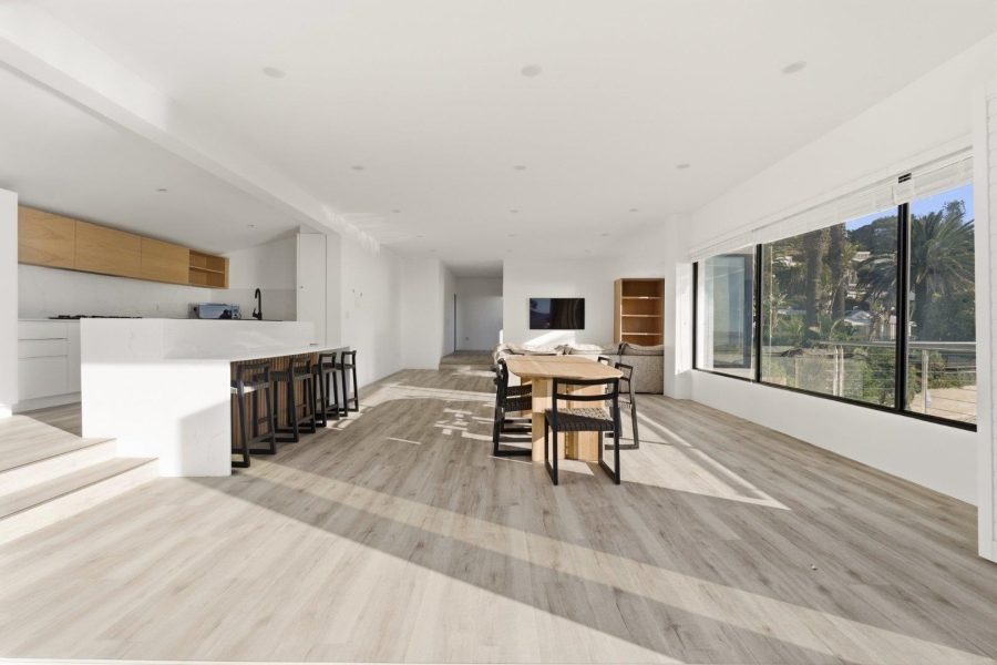 3 Bedroom Property for Sale in Clifton Western Cape